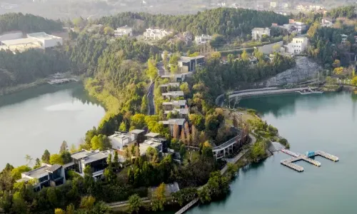 Jinshuo Holiday Hotel