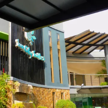SunCity Suites