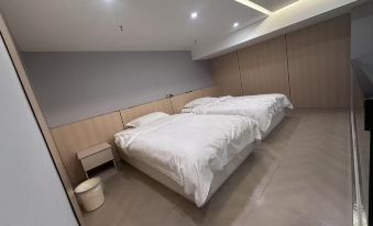 Lucid E-sports Hotel