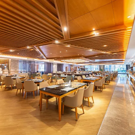 Hanrui Deyang Hotel