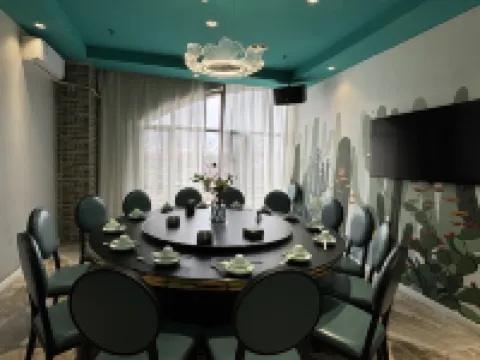 Nileke Maisui Hotel