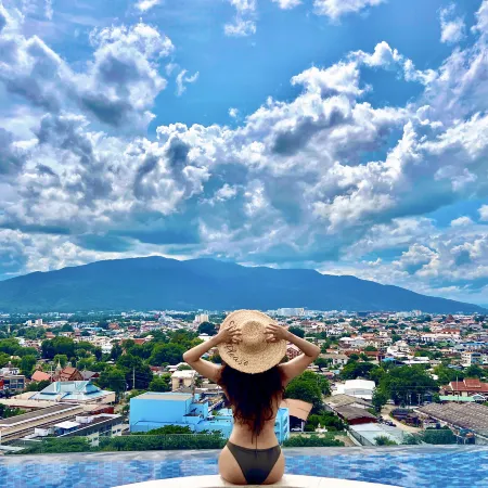 Astra Sky River Infinity Pool Sky City Apartment