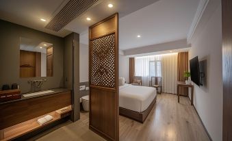 Tianchong Yunhai Resort Hotel (Wulingyuan National Forest Park)