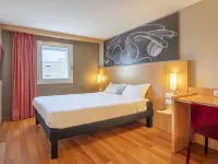 B&B Hôtel Marseille Bonneveine Hotels near ONET Technologies