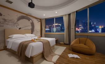 Tongren Zai'ai Movie Hotel (Tongren High-Speed Railway Station)