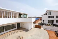 Huishanli-Rewild-Design Guesthouse (Datanzhen) فنادق في فنغ نينغ