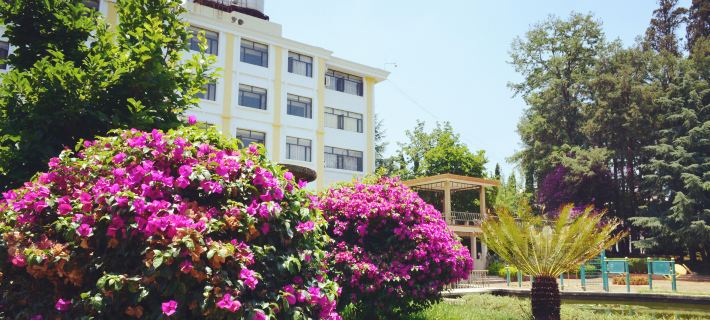 Yunnan Cadre Sanatorium Hotels in Anning