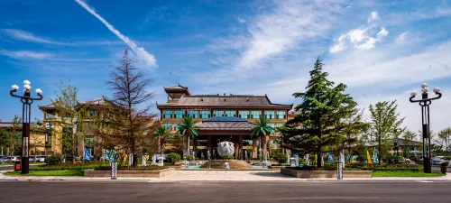 Kunlong Hot Spring Hotel - Varme kilder
