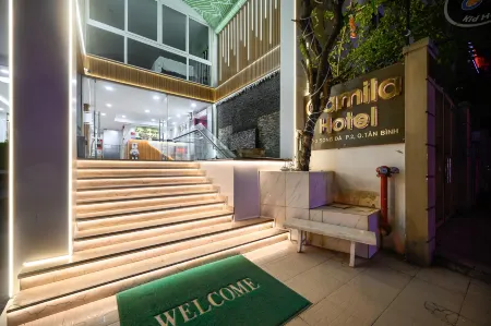 Camila Airport Hotel
