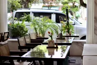 Xihan Hotel (Jianshui Ancient City Small Train Store) - Aamiainen