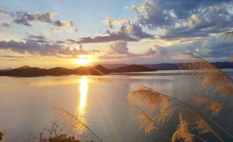 Chun'an Qiandao Lake Yunguang Jianpan Homestay