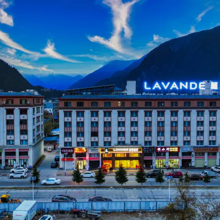 Lavande Hotel (Bomi)