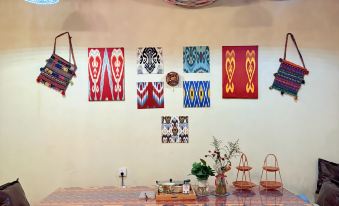 Geshan Meisu Homestay (Kashgar Old City Scenic Area East Gate)