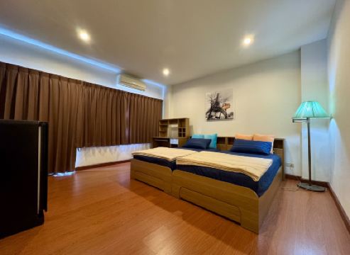 อนานัส ภูเก็ต เซ็นทรัล โฮสเทล - สำหรับผู้ใหญ่เท่านั้น