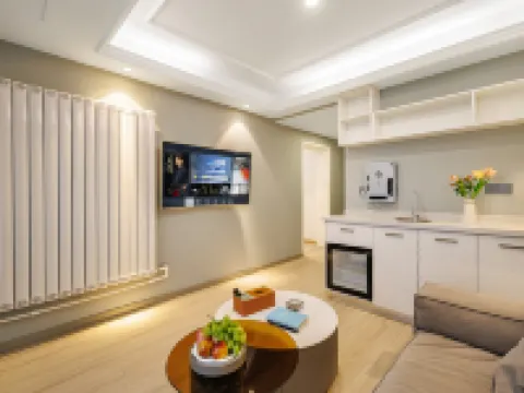 Yanda Hotel (Datong Ancient City Branch) Hotels in Datong