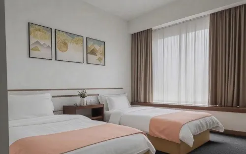 Linjiang Guanglong Business Hotel Hotels in Linjiang