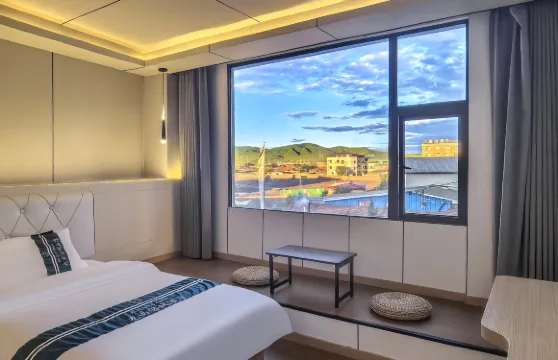 若爾蓋唐克鎮九曲客棧酒店