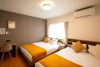 Garage House Asahikawa JR 핏푸역 주변 호텔