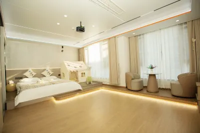 Sanyue Mountain · Scenic Mountain View Vacation Apartment (Sanqingshan Gangshou Cableway) Hotels in der Nähe von Feixiantai Scenic Spot, Jiangxi