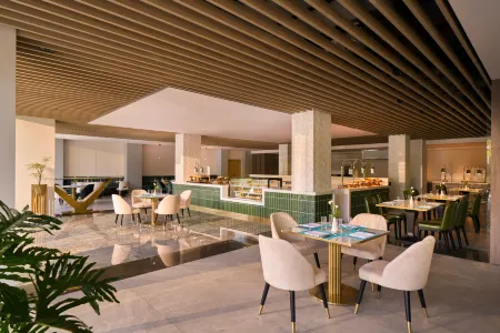 PARKROYAL Serviced Suites Hanoi Отели рядом с достопримечательностью «Тай»