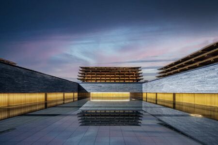 XUZHOU YUNDHYANA HOTEL Отели рядом с достопримечательностью «Jiuzhou College of Vocation & Technology»