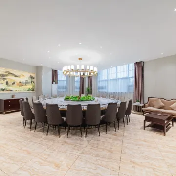 Austin Hotel (Lu'an High Speed Railway Station)