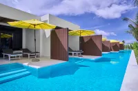 รอยัล บีช รีสอร์ต แอนด์ เรสซิเดนซ์ บาย EHM - ที่มีสระว่ายน้ำ