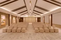 Tigerland Safari - A Lemon Tree Resort, Chitwan, Nepal Hotels in Meghauli