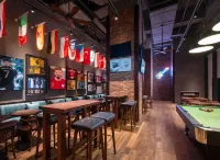 Pullman Haining - bar