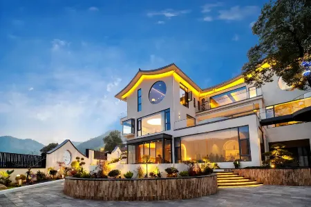 BANSIYUAN HOMESTAY Отели рядом с достопримечательностью «Jiangxi Ming and Qing Ancient Dwelling Expo Park»