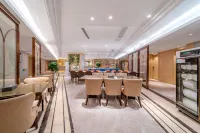 Vienna Hotel (ChongqingWushan Municipal Square)