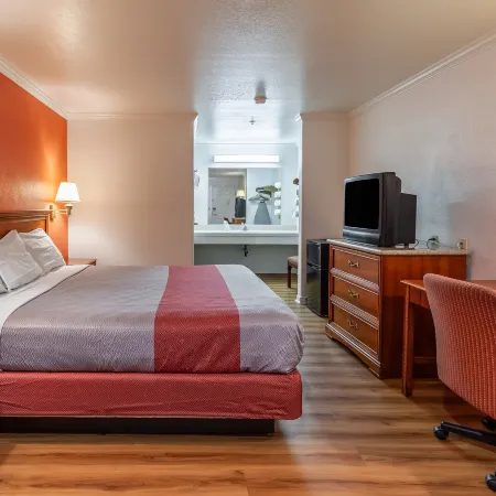 Motel 6 Stockton, CA - East