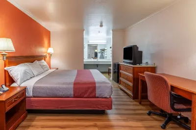 Motel 6 Stockton, CA - East 스톡턴 호텔