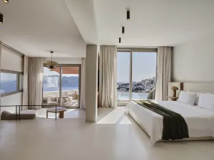 Andronis Luxury Suites