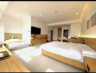 Zhao Hua River View Hotel - 2-Star