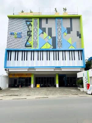 Front One Budget Waena Abepura Hotel a 