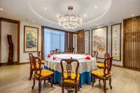 Century Runhua Hotel