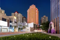 โรงแรมอีชาร์ม พลัส (สาขา เมืองมิตรภาพแสงแดด ไหโข่ว สวนเอเวอร์กรีน) - 4 ดาว