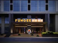 FUNGEE High-Rise River View Hotel (Honggutan, Jiangxi Provincial Museum, Nanchang) Hôtels à proximité de : Jiangxi Museum