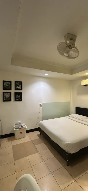 ห้องสแตนดาร์ด เตียงใหญ่ 1 เตียง