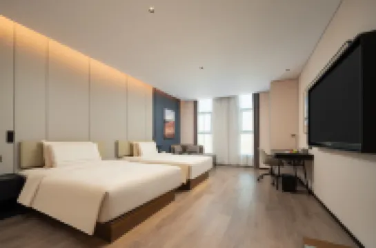 Turpan Guotai Minsheng Plaza Junmin Gongjian Lyuaduo Hotel Hotels near Turpan Karez Paradise