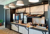 B&B HOTEL Concarneau Keriolet - petit déjeuner