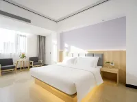 THE BUND HOUSE HOTEL アイテックモール周辺のホテル