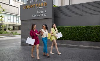 Courtyard Bangkok Sukhumvit 20