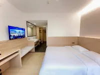 Bon voyage Hotel