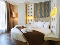 The Grand Mira Business Hotel Hotels near Pendik Metro Station