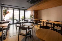 The OneFive Osaka Shinsekai - sarapan