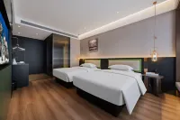Weihai Yunju Hotel (Guanhaiwei Bus Station Cilin Hospital) - 신규