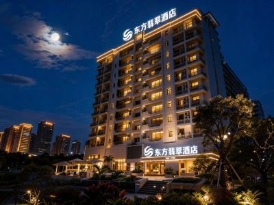 Jade Hotel