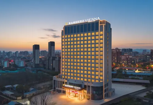 Vienna International Hotel (Hanzhong Nanzheng Avenue Branch)